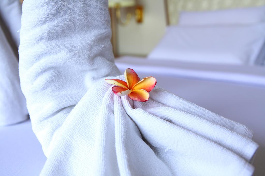 Wattana Park Hotel Trang Kültér fotó
