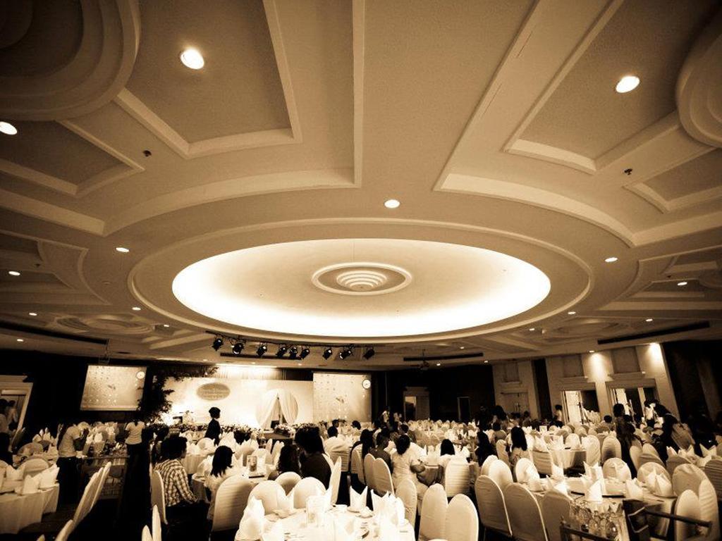 Wattana Park Hotel Trang Kültér fotó