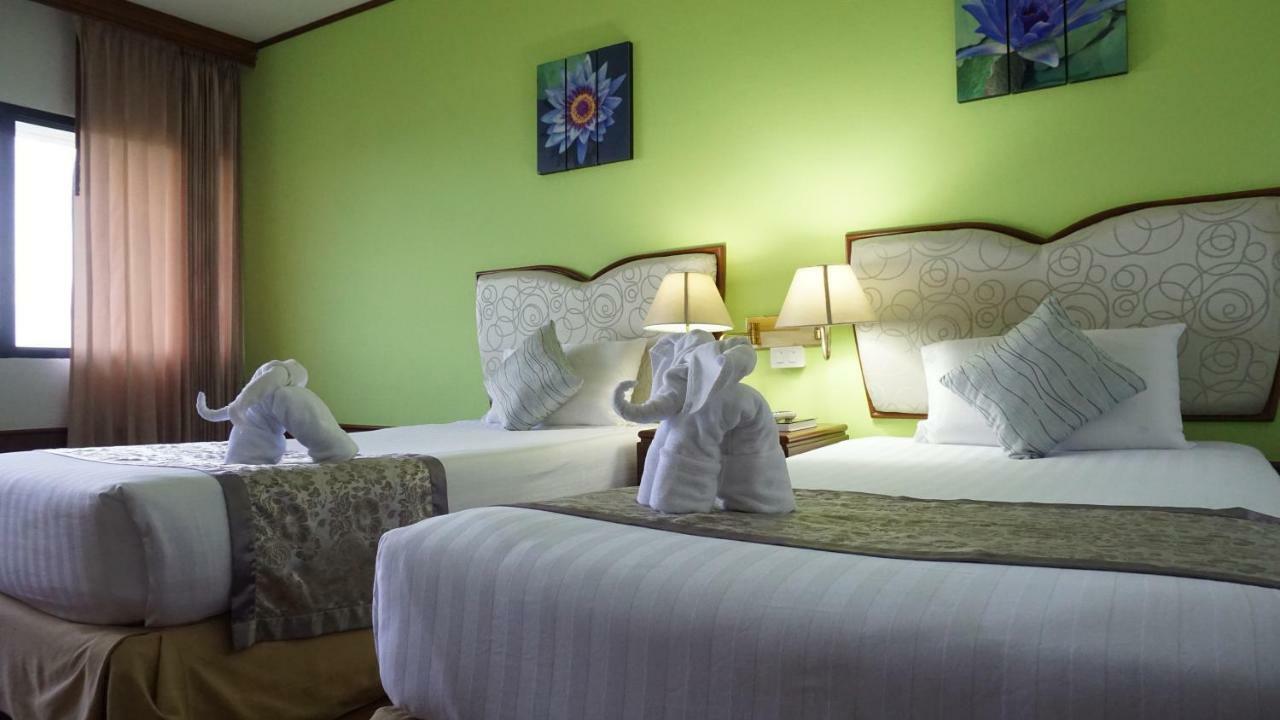 Wattana Park Hotel Trang Kültér fotó